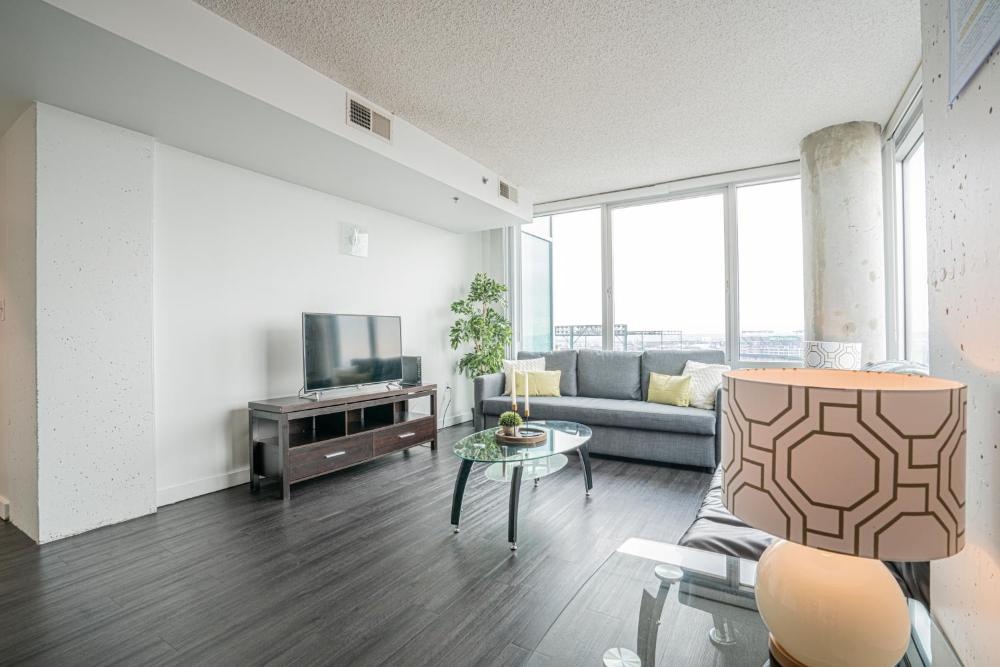 Heaven On Baltimore Downtown Fully Furnished Apartments